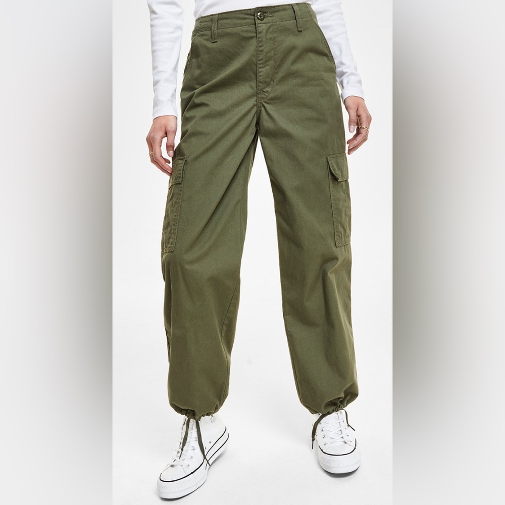 New without tags Levi’s ‘94 BAGGY CARGO PANTS sz 27x30 in Olive - Picture 3 of 5